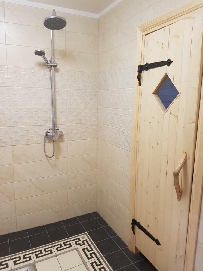 Risti Kodumajutus Lägenhet Lemsi Exteriör bild